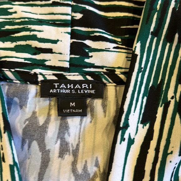 Tahari Short Sleeve Shell Top - Picture 3 of 5